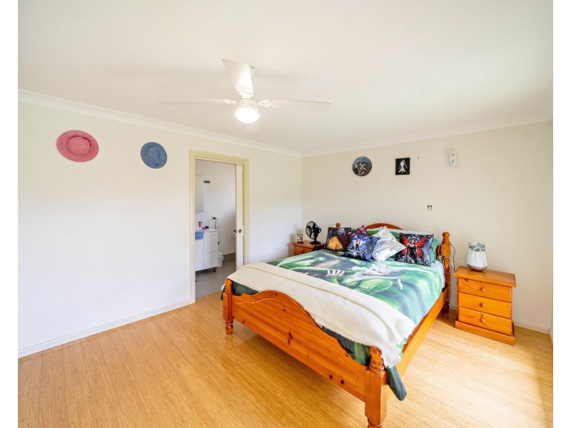 13 Sturt Place, Taree NSW 2430