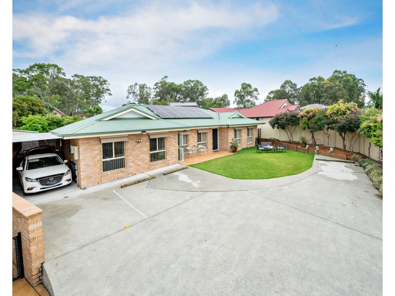 13 Sturt Place, Taree NSW 2430