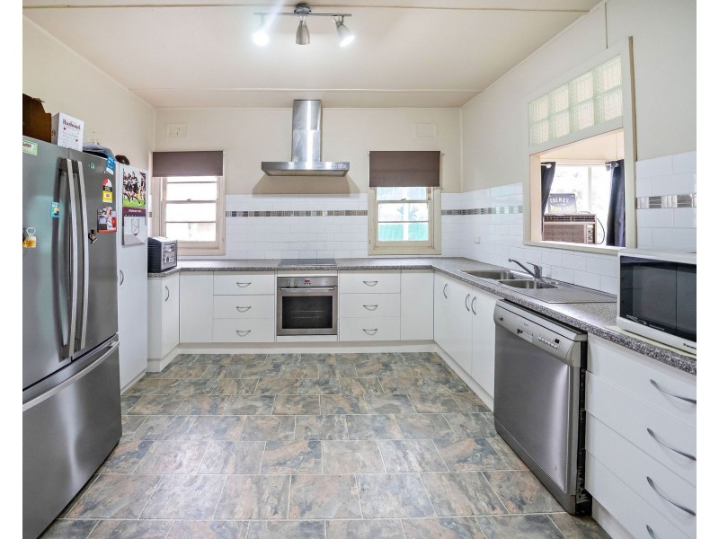 12 Cowper Street, Taree NSW 2430