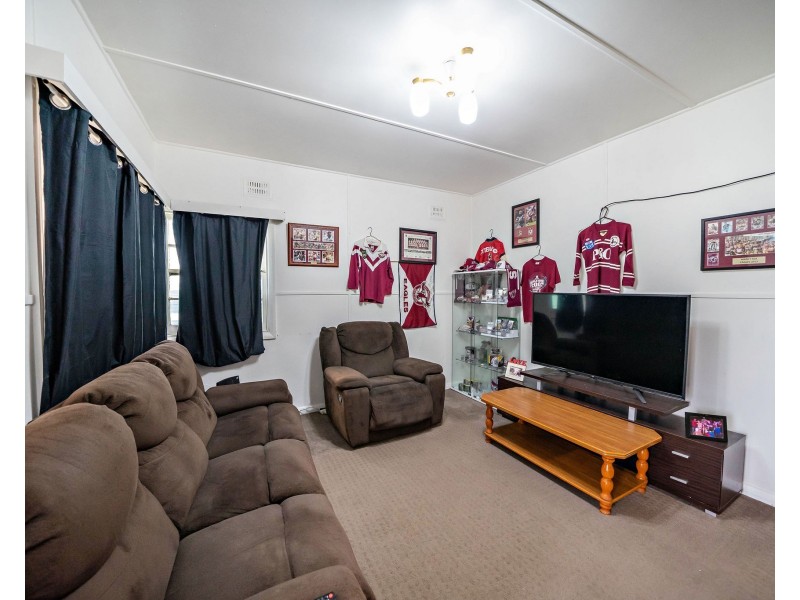 12 Cowper Street, Taree NSW 2430