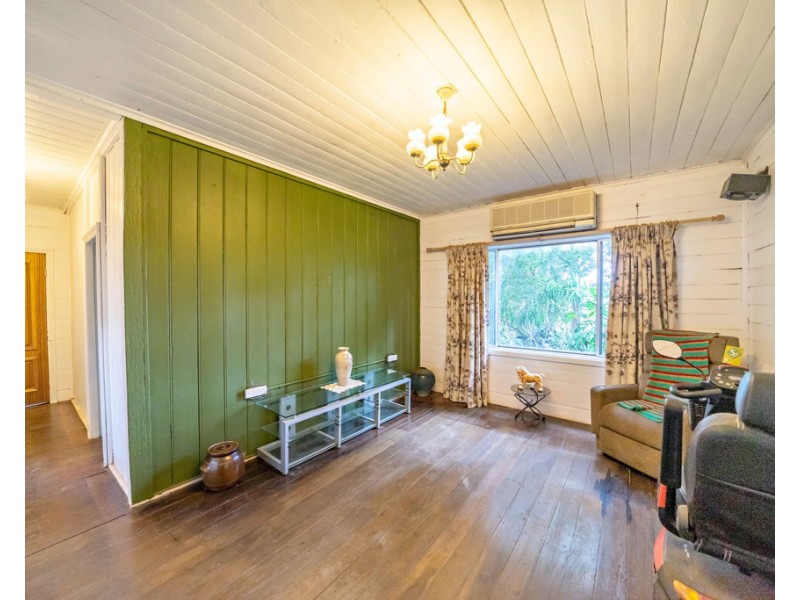 19481 Pacific Highway, Moorland NSW 2443