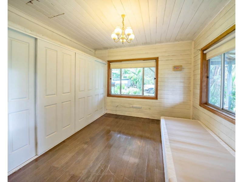 19481 Pacific Highway, Moorland NSW 2443