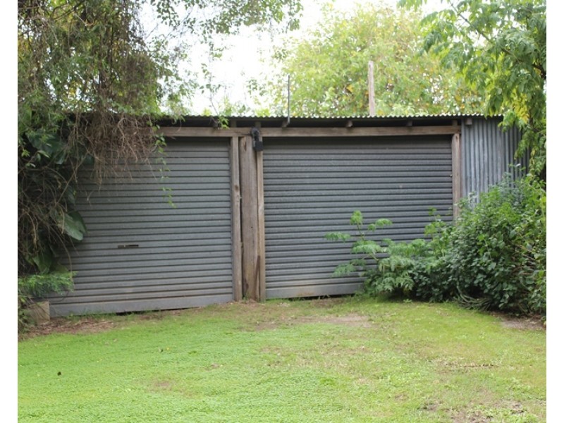 19481 Pacific Highway, Moorland NSW 2443