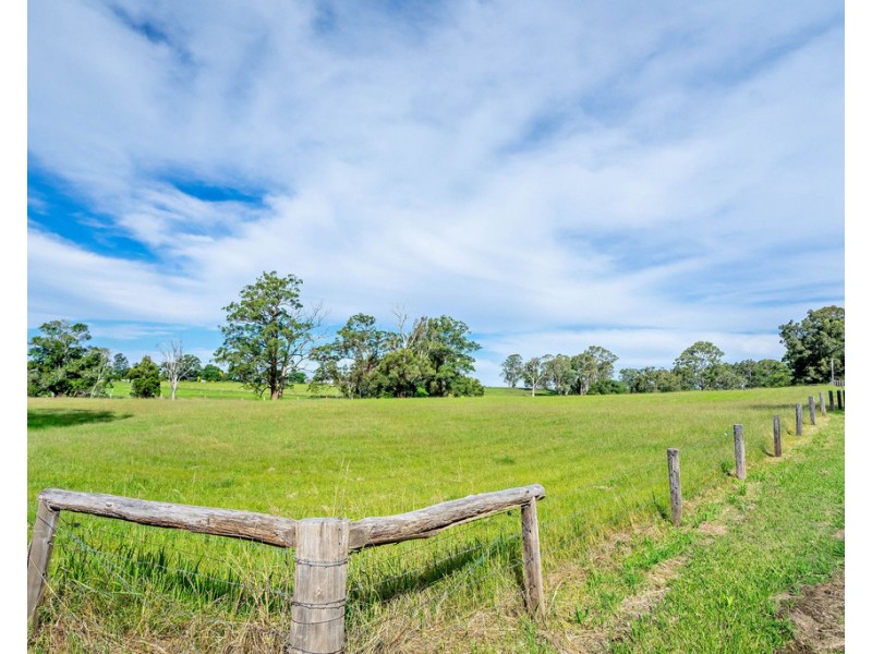 34 Tilkah Lane, Tinonee NSW 2430