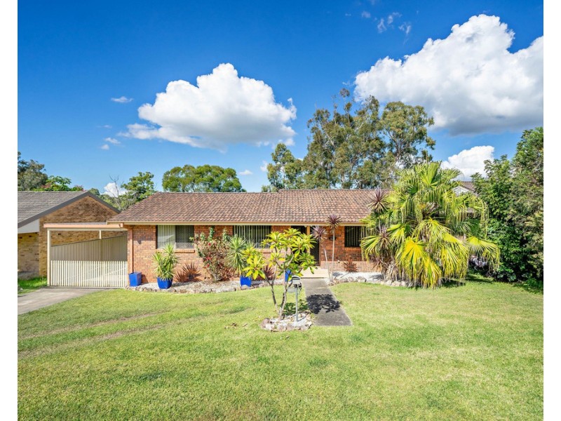 25 ORANA CRESCENT, Taree NSW 2430