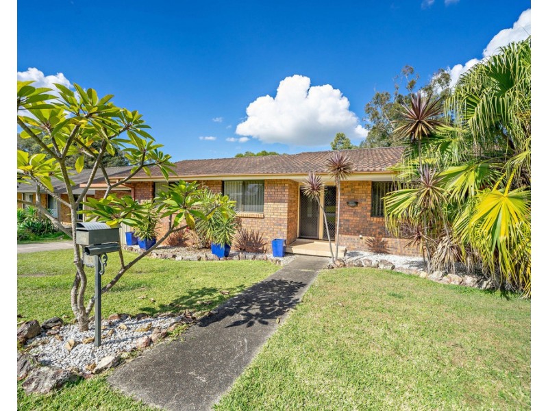 25 ORANA CRESCENT, Taree NSW 2430