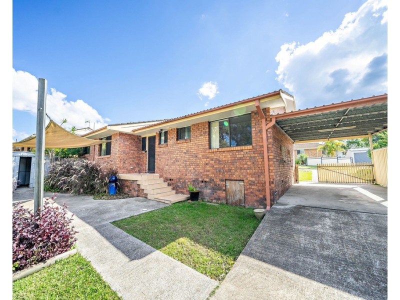 25 ORANA CRESCENT, Taree NSW 2430