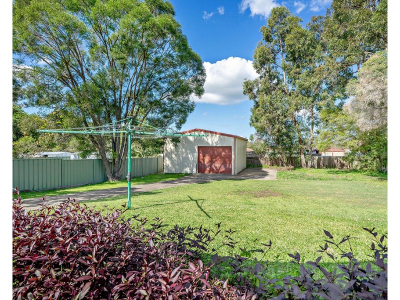 25 ORANA CRESCENT, Taree NSW 2430