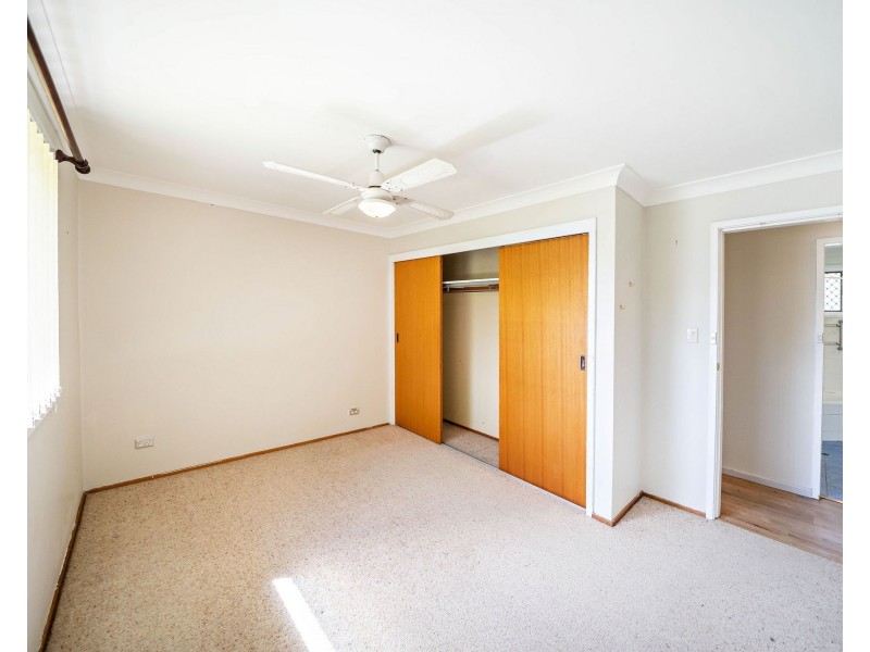 25 ORANA CRESCENT, Taree NSW 2430