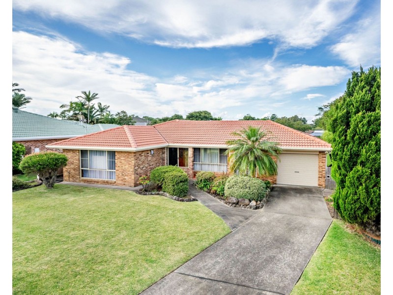 3 NEWLAN COURT, Old Bar NSW 2430