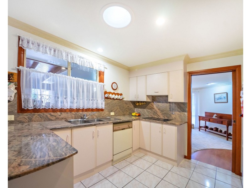 3 NEWLAN COURT, Old Bar NSW 2430