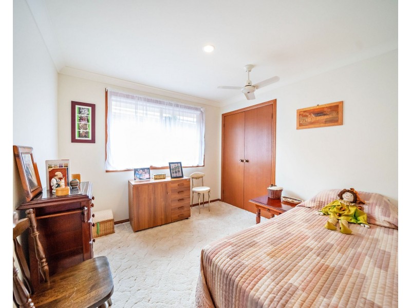 3 NEWLAN COURT, Old Bar NSW 2430