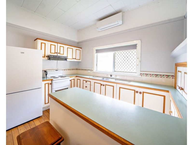 24 Farquhar Street, Wingham NSW 2429