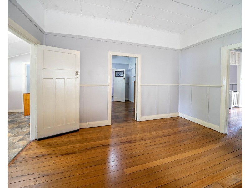 24 Farquhar Street, Wingham NSW 2429