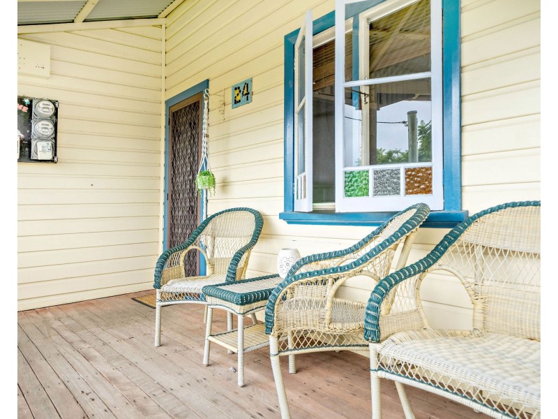 24 Farquhar Street, Wingham NSW 2429