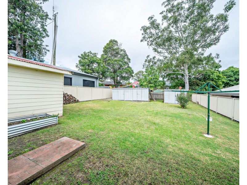 24 Farquhar Street, Wingham NSW 2429