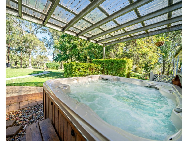 6430 The Bucketts Way, Tinonee NSW 2430