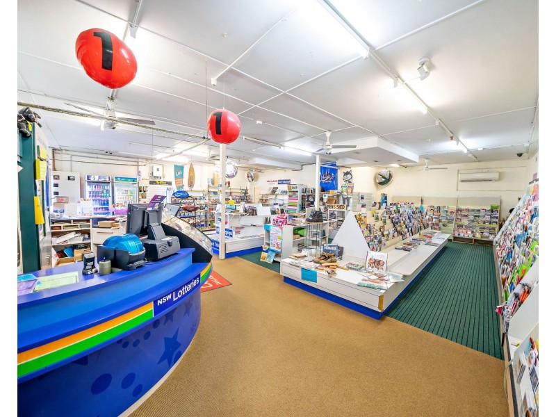 7 CRESCENT AVENUE, Taree NSW 2430