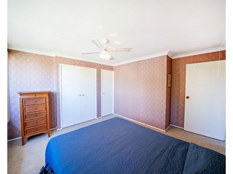 4 Talawong Drive, Taree NSW 2430