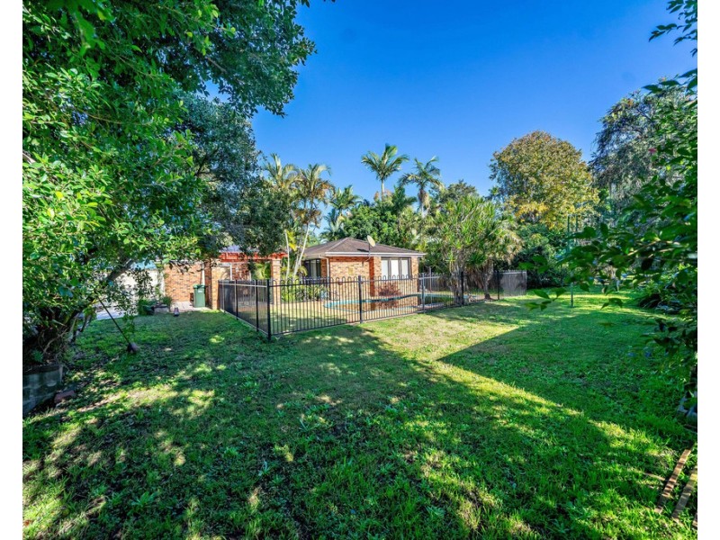 4 Talawong Drive, Taree NSW 2430