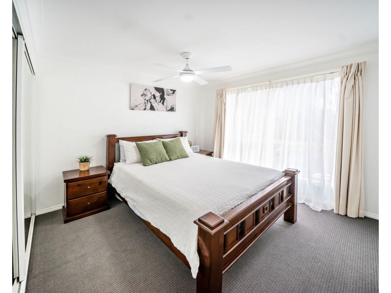 8 Coorong Place, Taree NSW 2430