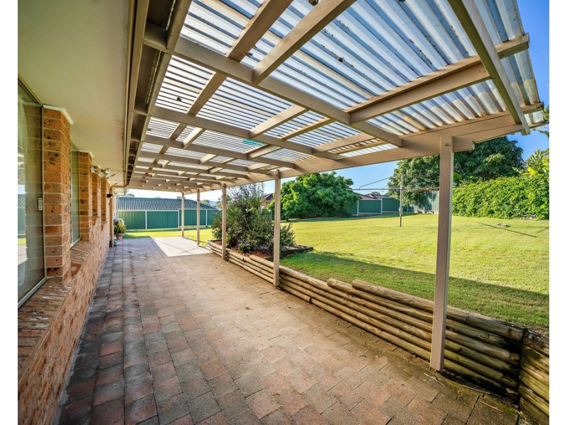 4 Burrawong Crescent, Taree NSW 2430