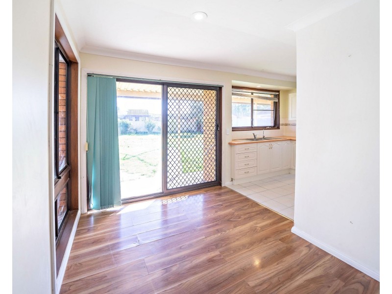5 Bushland Drive, Taree NSW 2430
