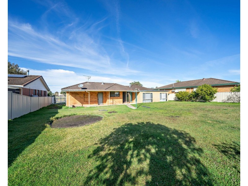 5 Bushland Drive, Taree NSW 2430