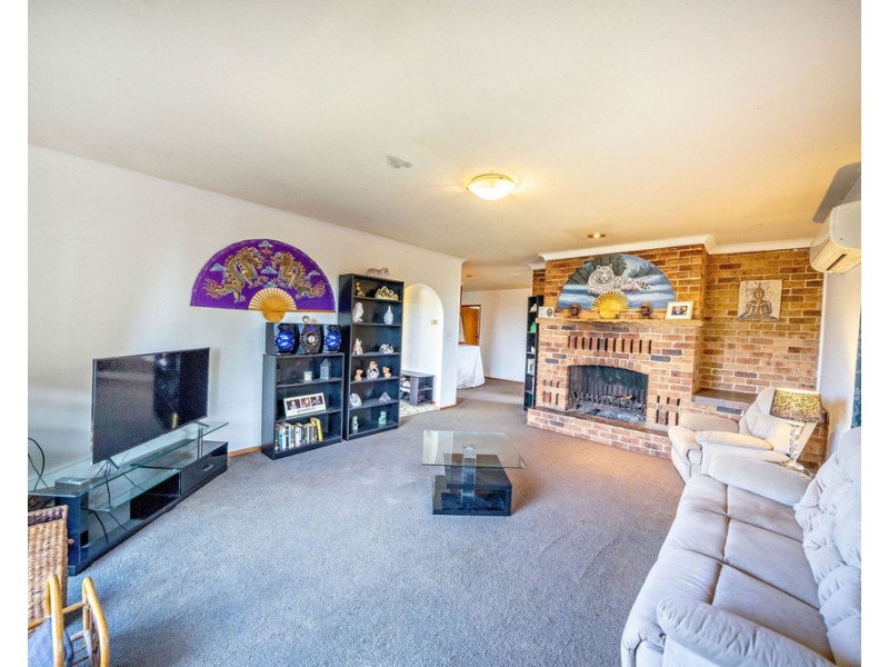 1 Telopea Drive, Taree NSW 2430