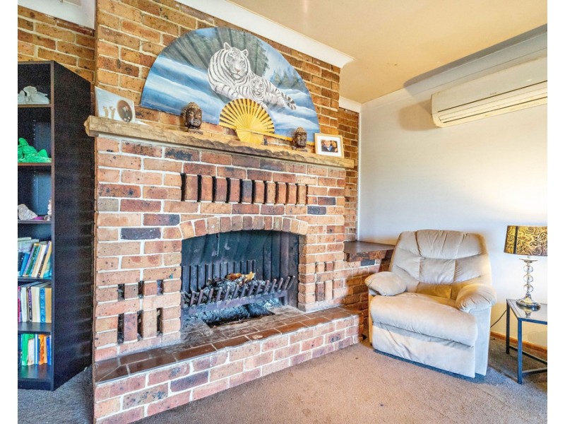 1 Telopea Drive, Taree NSW 2430