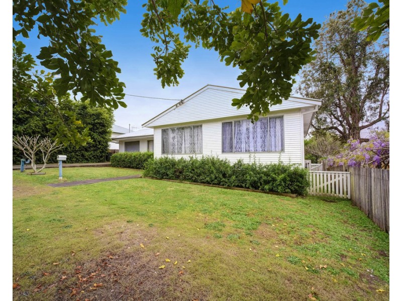 3 Fotheringham Street, Wingham NSW 2429