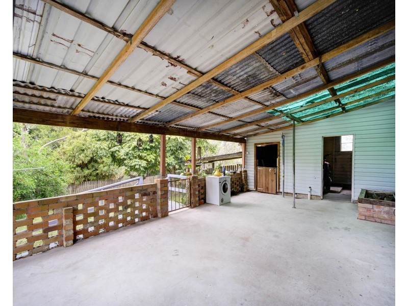 61 North Queen Street, Wingham NSW 2429