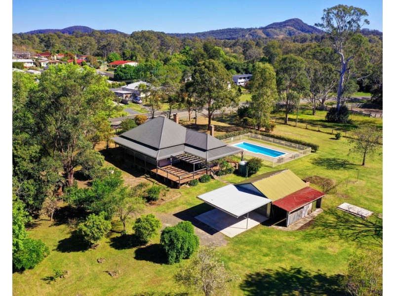 69 North Queen Street, Wingham NSW 2429
