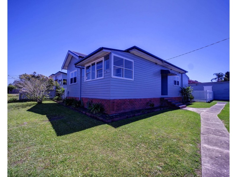 111 COMMERCE STREET, Taree NSW 2430