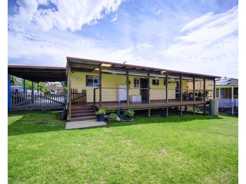 32 Murray Road, Wingham NSW 2429