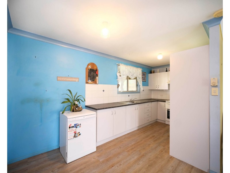 32 Murray Road, Wingham NSW 2429