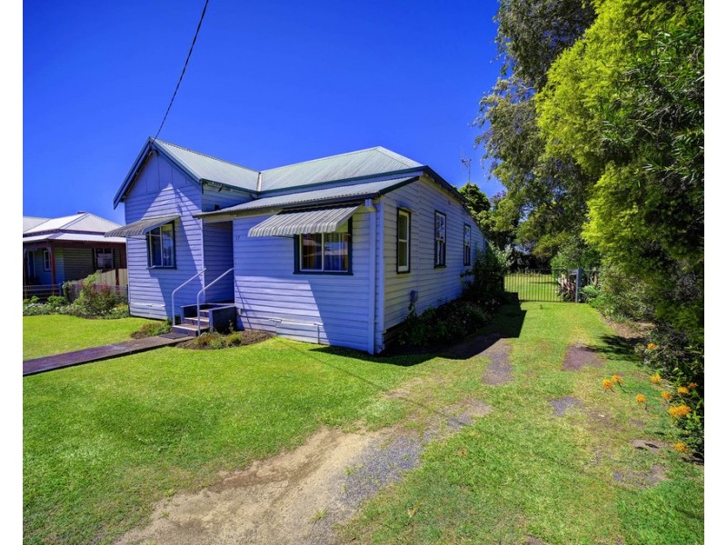17 Main Street, Cundletown NSW 2430