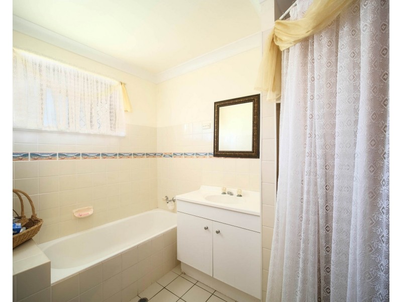 120 Bushland Drive, Taree NSW 2430