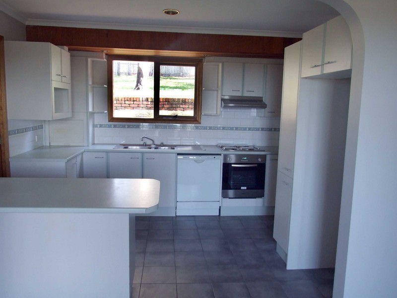 31 Talawong Drive, Taree NSW 2430