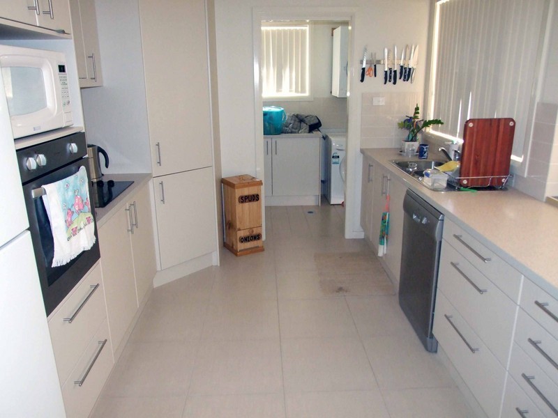 9 Bluehaven Drive, Old Bar NSW 2430