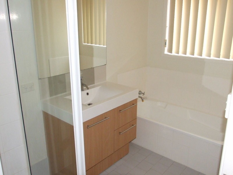 1 Forest Grove, Taree NSW 2430