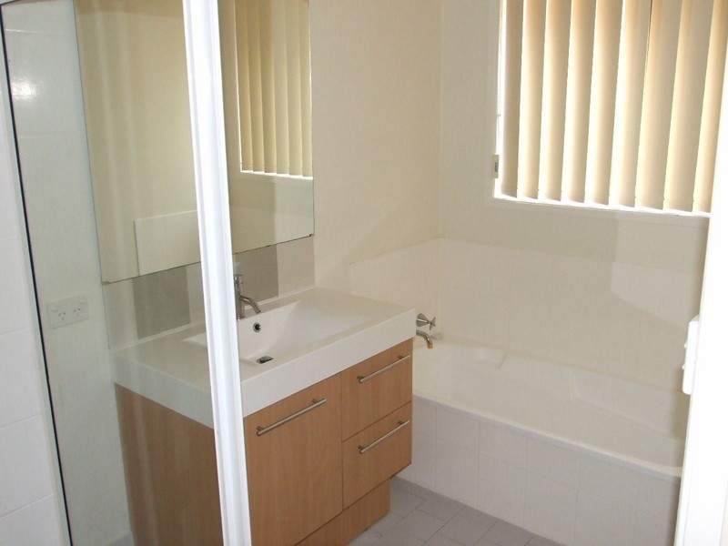 1 Forest Grove, Taree NSW 2430