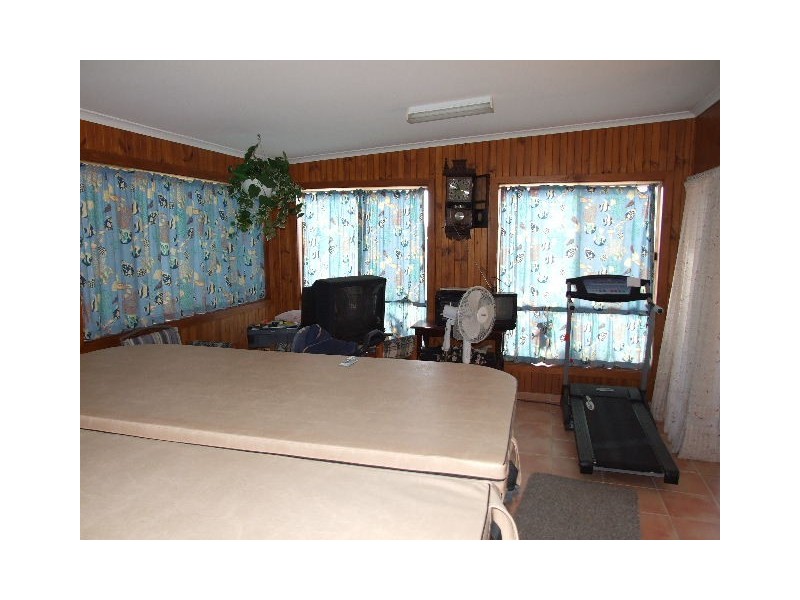 277 Manning Point Road, Bohnock NSW 2430