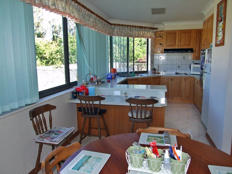 2 Phillip Close, Taree NSW 2430