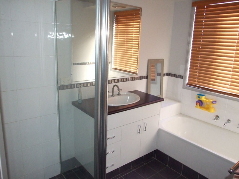 17 Melaluca, Taree NSW 2430