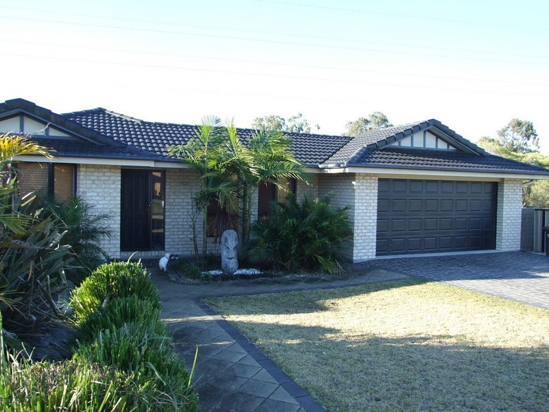 17 Melaluca, Taree NSW 2430