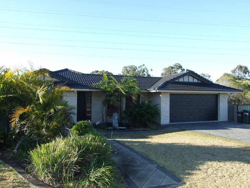 17 Melaluca, Taree NSW 2430