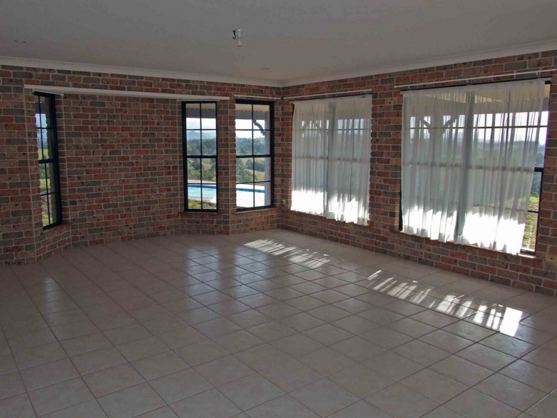 111 Bunyarra Place, Hillville NSW 2430