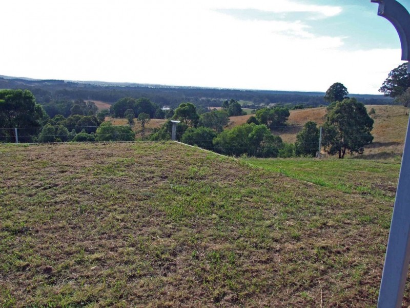 111 Bunyarra Place, Hillville NSW 2430