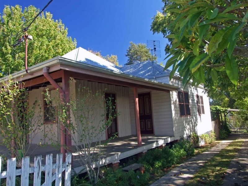 16 Manchester Street, Tinonee NSW 2430